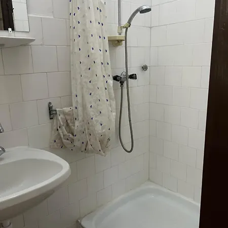 Проживание в семье Nosztalgia